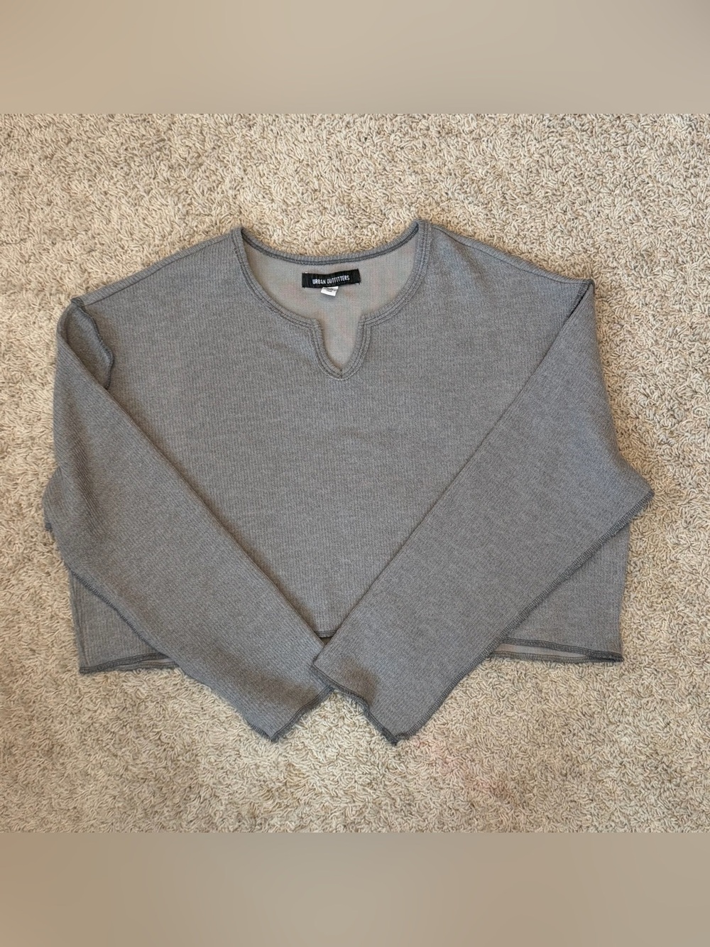 Urban Outfitters Gray Cropped Split-Notch Ribbed Sweatshirt